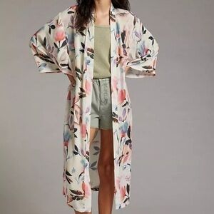 Antrophologie Petal Printed Kimono Robe